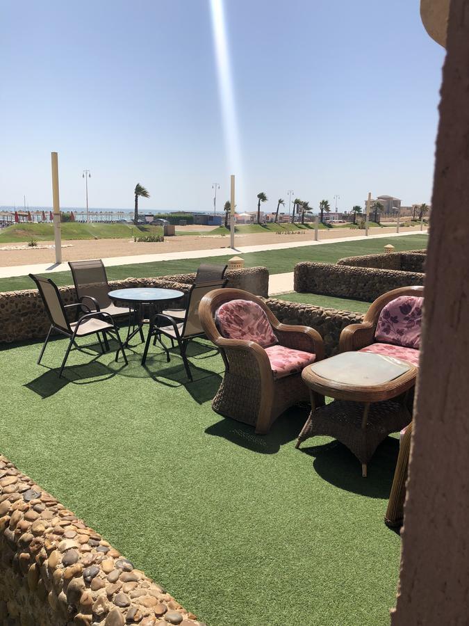 Chalet Porto South Beach - Beach Front Sea View Ain Sukhna Exterior photo